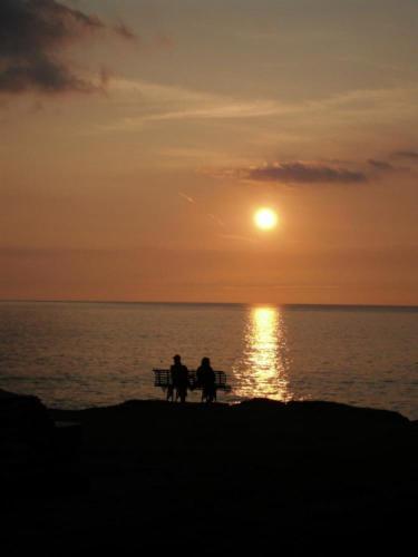 Flat-B, 4 Adults, 20 Mins To Beach, Netflix, Wifi, Sleeps 4 Adults بورنماوث المظهر الخارجي الصورة